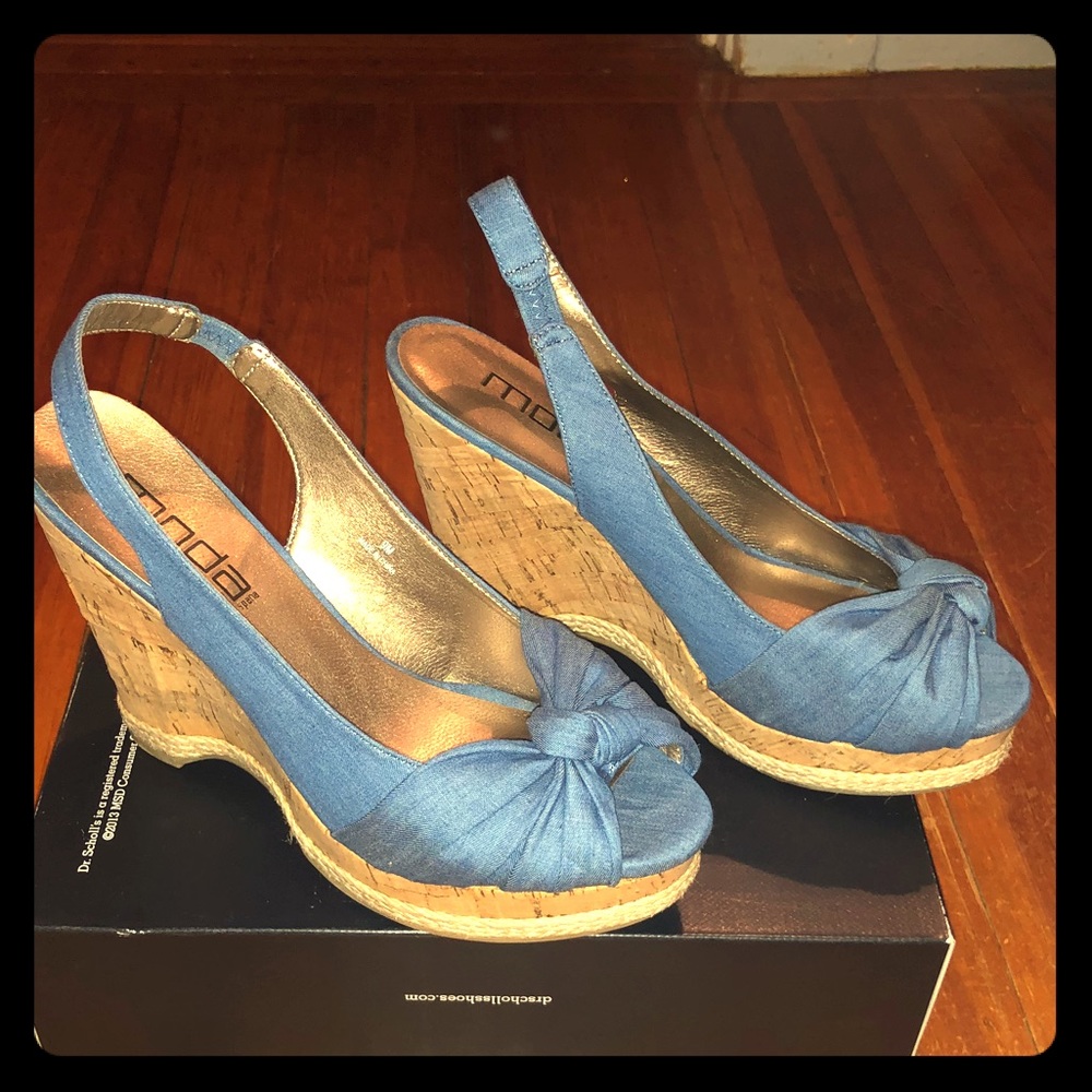 Jean wedge